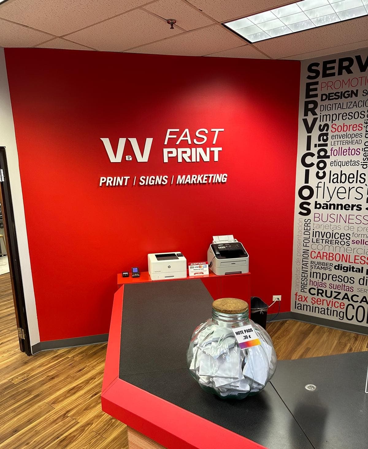 Interior de V&V Fast Print